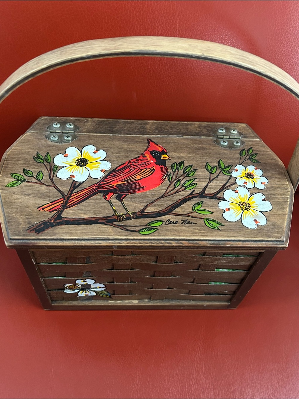 Vintage Caro Nan 1970’s basket weave purse with a cardinal & dogwood motif. - Picture 2 of 13
